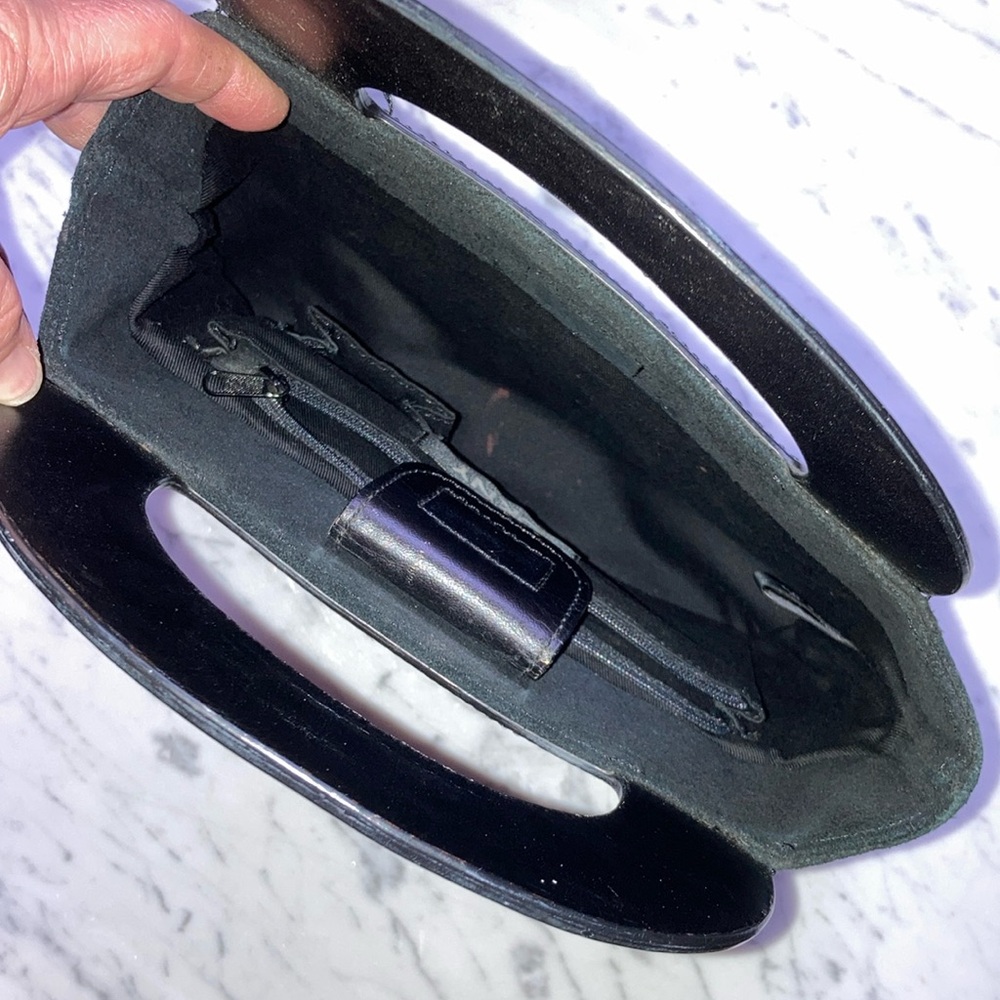 Vintage DKNY Black Suede Purse With Embossed Floral Handles - Picture 10 of 12